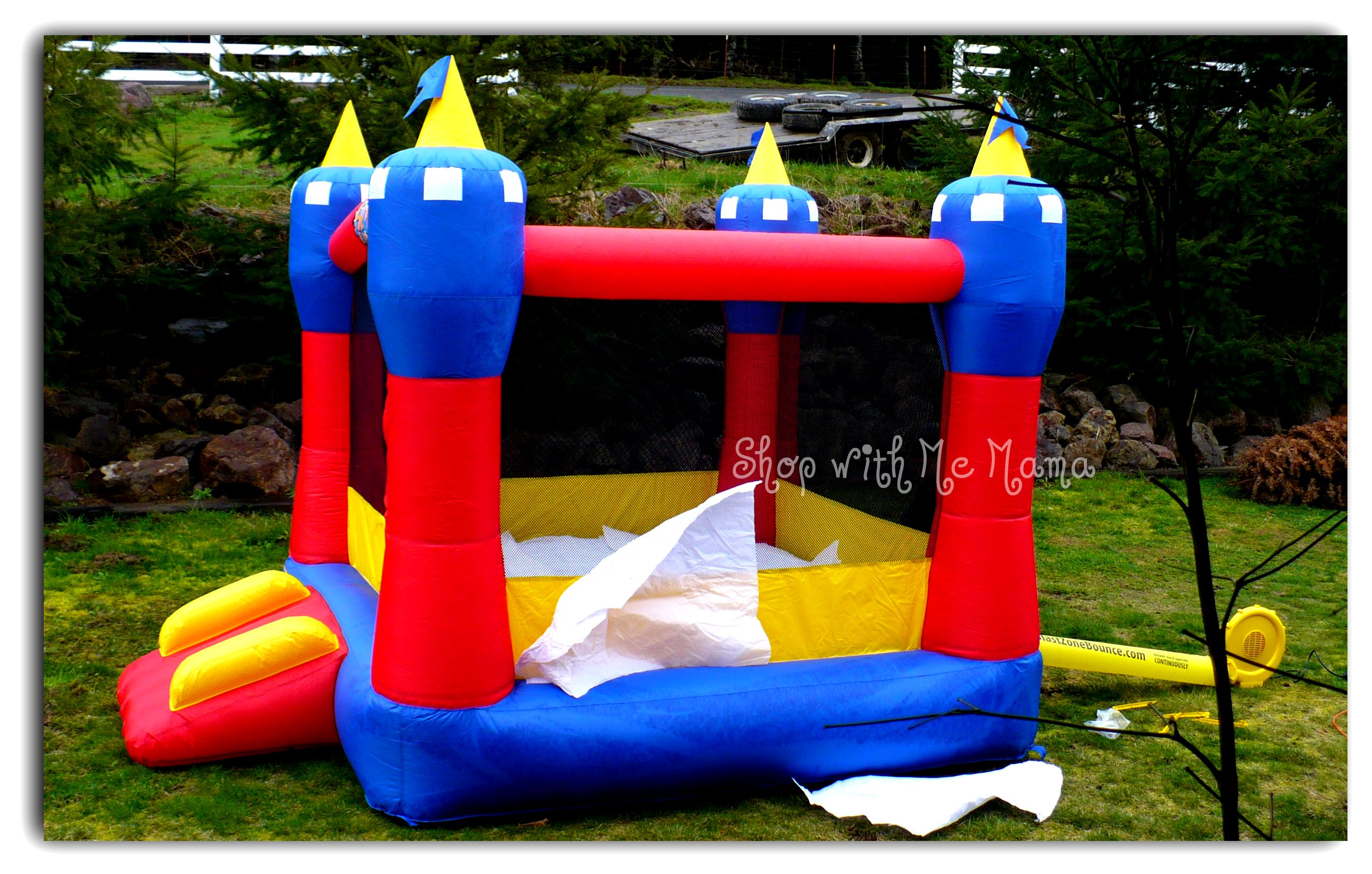 Blast Zone Magic Castle Bounce House