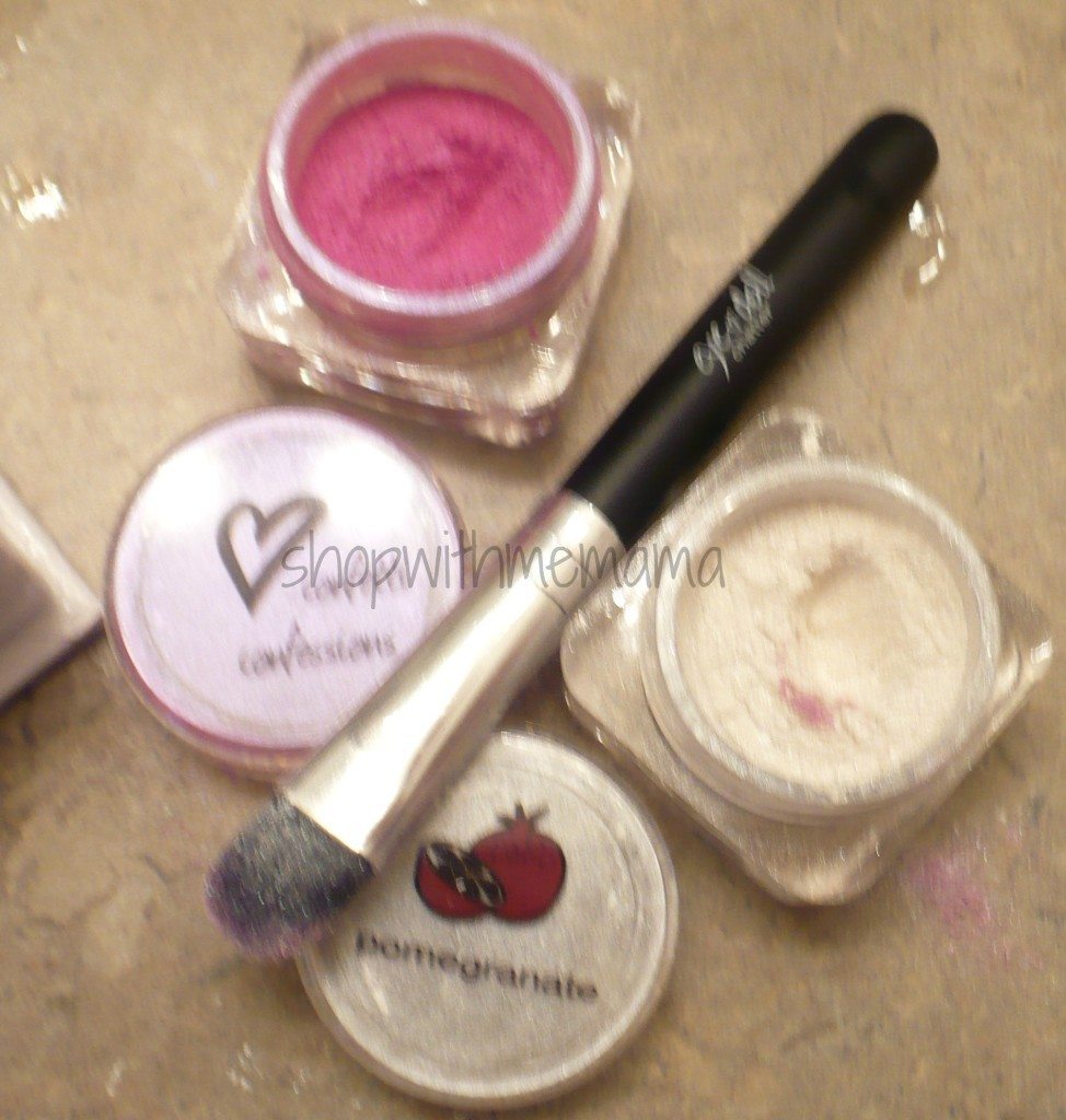 eyedoll chatter eye shadow kit