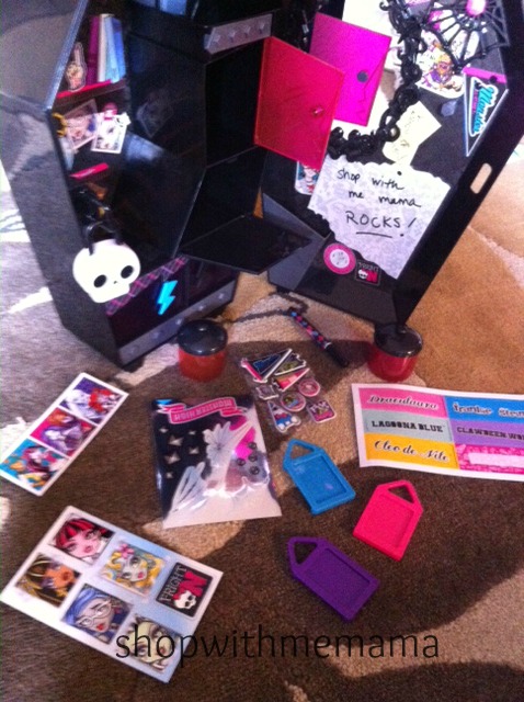 Monster High Fang-Tastic Locker Review