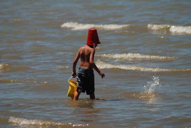 Choosing Sunscreen and Tips to Stay Safe in The Sun!