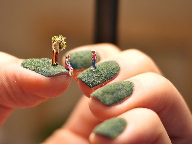 fingernail lawns tiny worlds