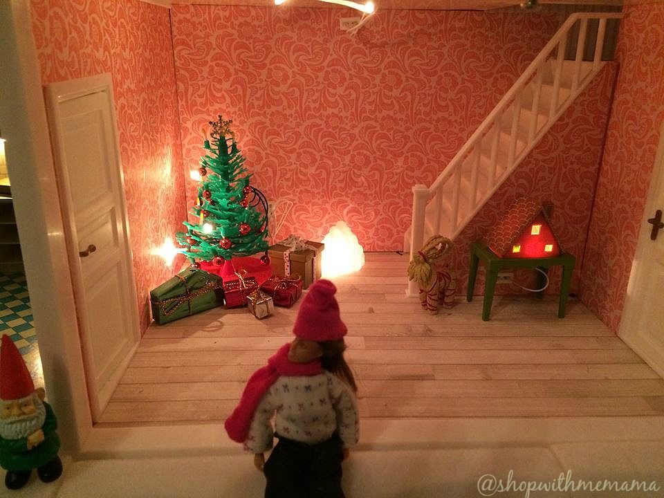 Lundby Doll house and christmas accessories