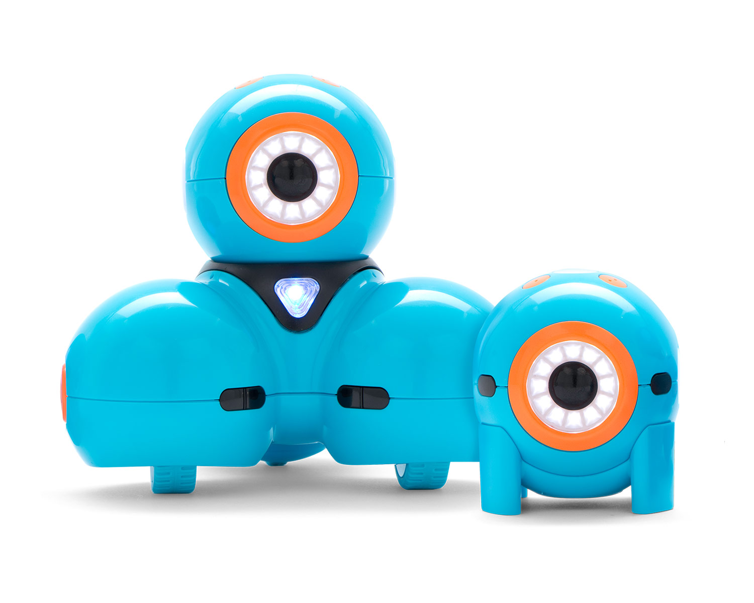 new robot DASH with his friend Dot