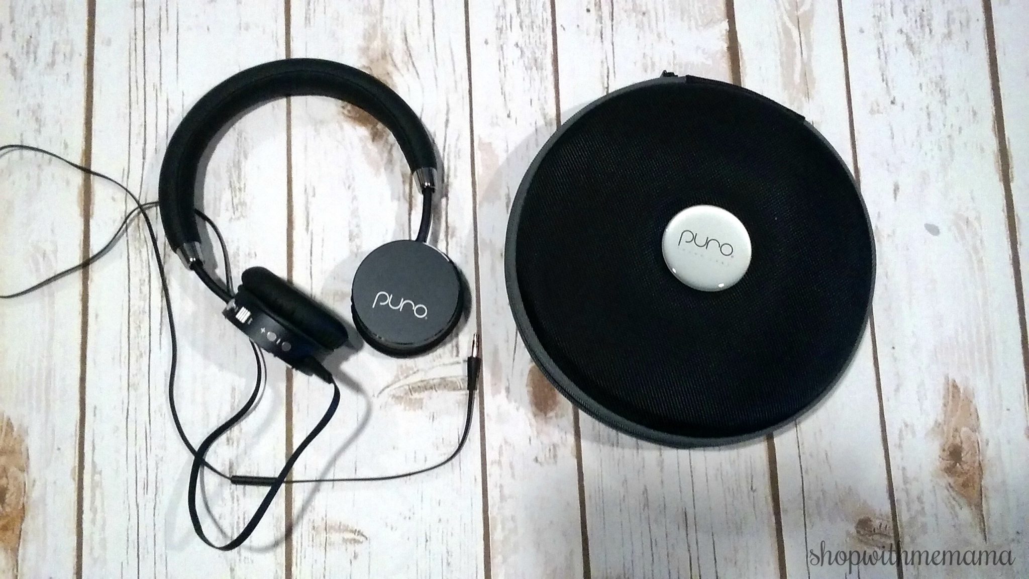 Kid-Friendly Headphones With Noise-Limiting Capabilities