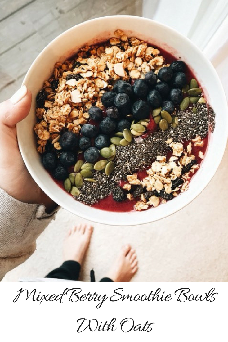Mixed Berry Smoothie Bowls 