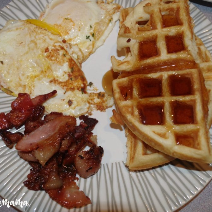 Why I Serve Breakfast For Dinner Once A Week