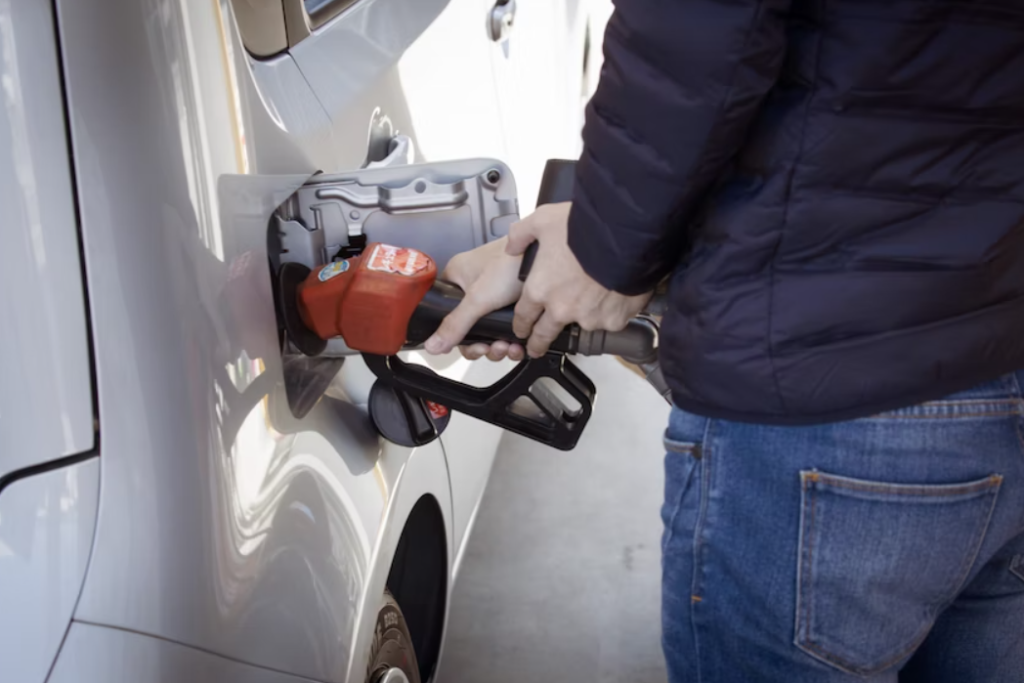 Save Gas: 10 Easy Car Maintenance Tips