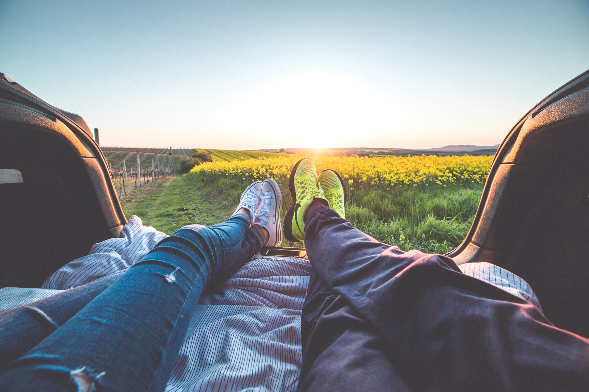 10 Activities for a Romantic Staycation