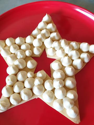 Doughcuts 4th of July Layered Cookie Cake