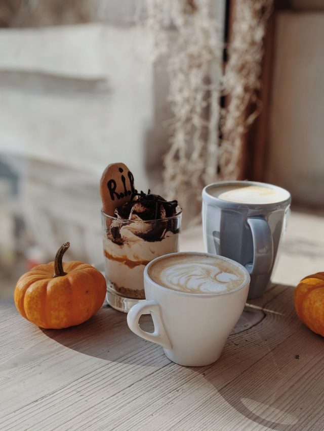 3 PICK-ME-UPS FOR MOMS THIS FALL STORY