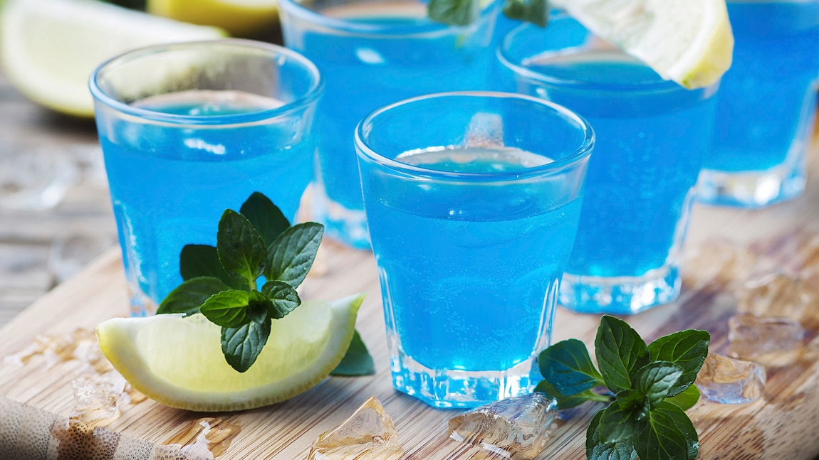 Beautiful Blue Drinks You Have To Try - Shop With Me Mama