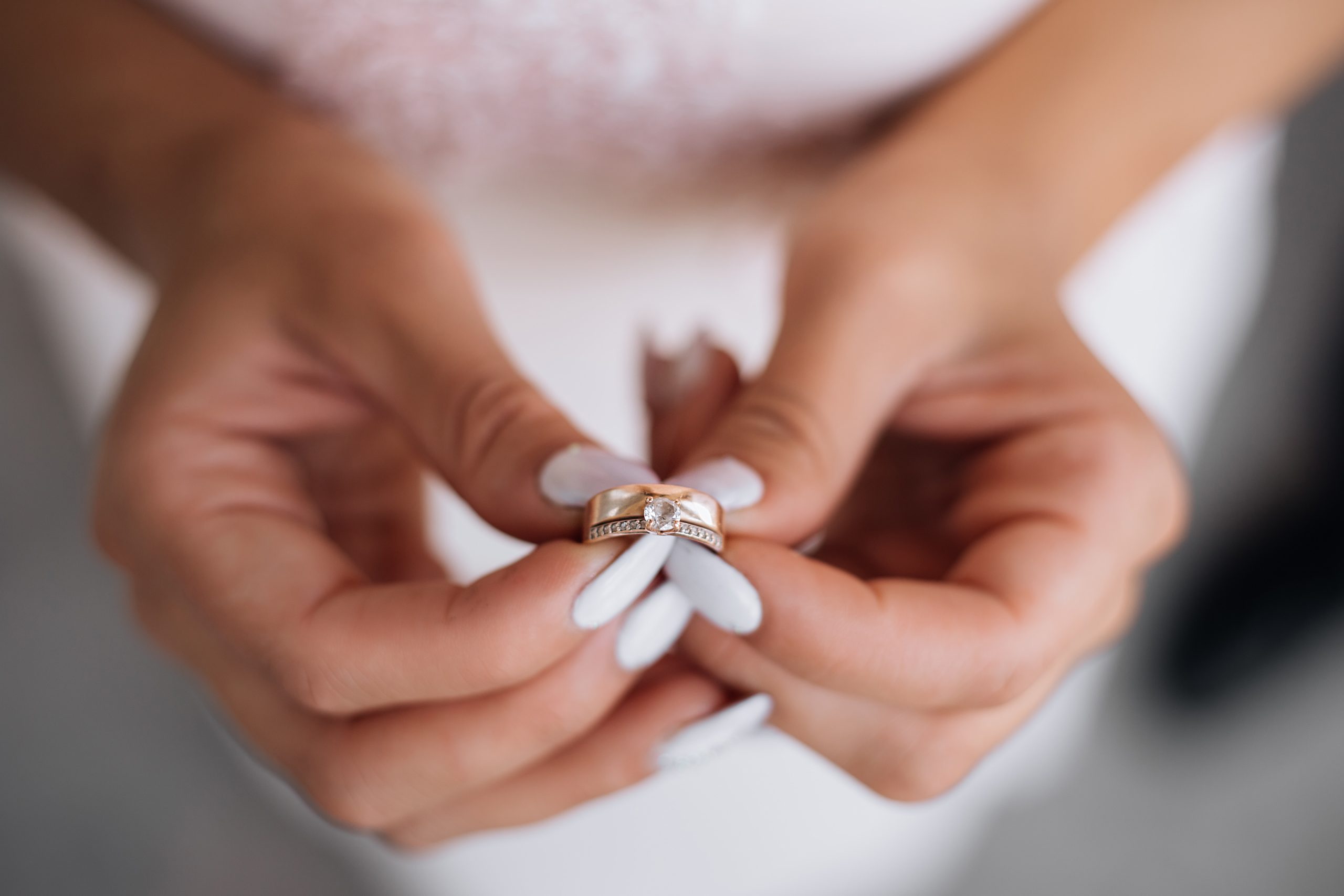 Fun Facts About Getting Engaged From Around the World Fun Facts About Getting Engaged From Around the World