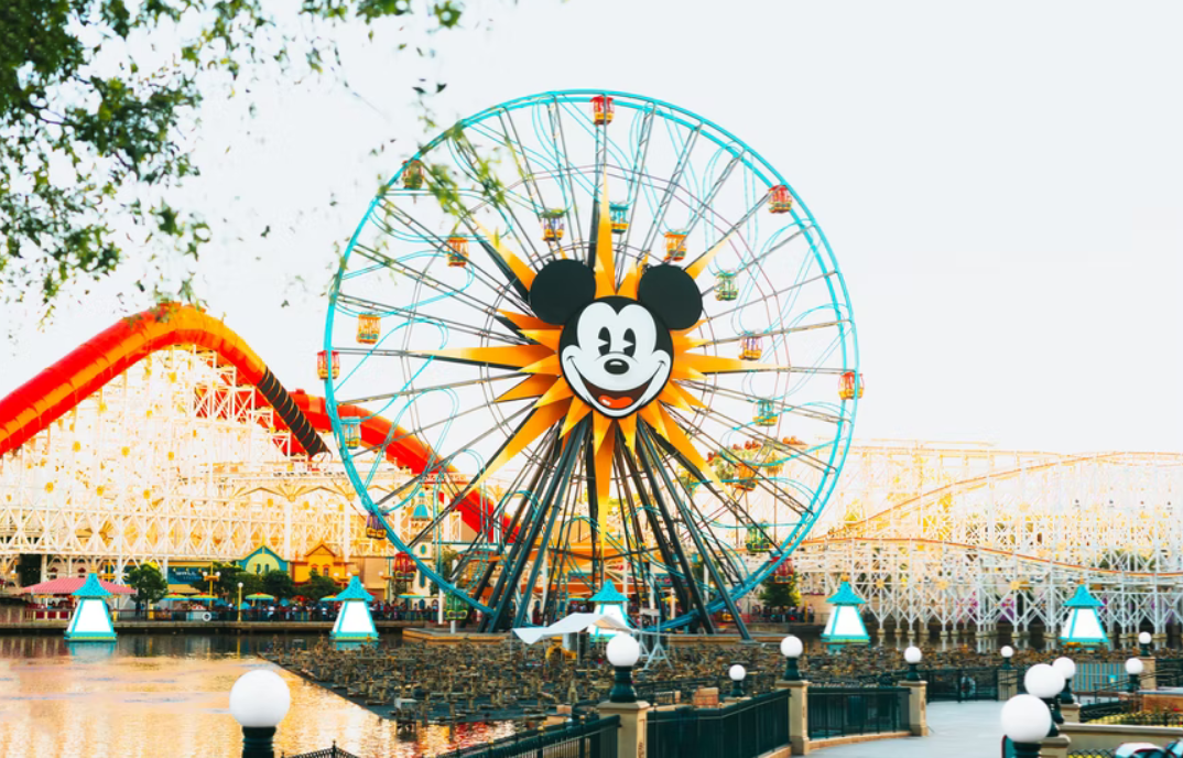 Making the Most of Your Family Trip to Disneyland: The Ultimate Guide