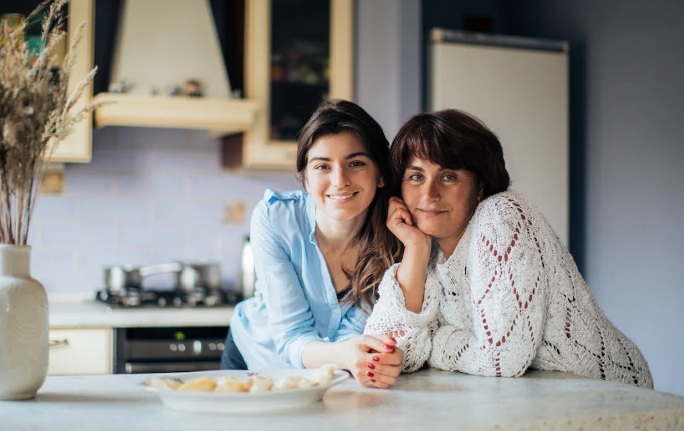4 Important Tips to Improve Mother-Daughter Relationship