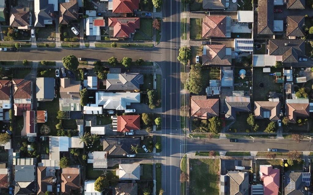 Arial View Of A Neighborhood 1024x640 