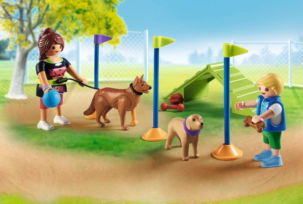 Tail Wagging Excitement At The PLAYMOBIL Dog Park!