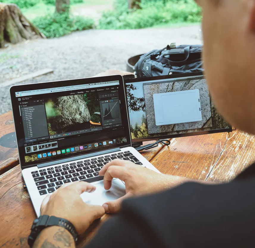 Work in Style: How Portable Monitors Add A Touch Of Cool To Your Productivity Setup