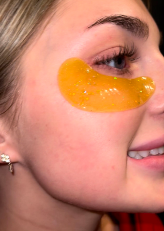 These MAREE Beauty Products Help Puffy Eyes, Sagging Jowls, And Frizzy Hair