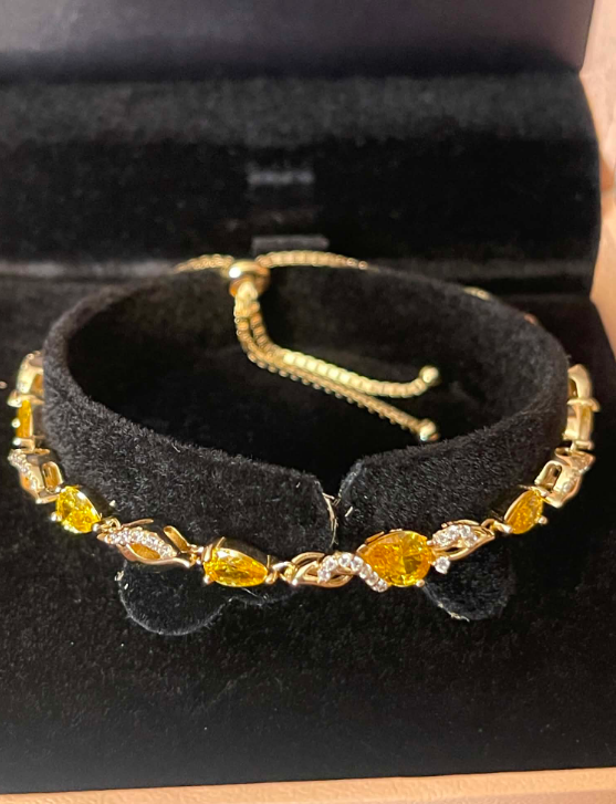 The Best Birthstone Adjustable Bracelet (+ Free Printable Birthstone Chart & Meanings) The Best Birthstone Adjustable Bracelet (+ Free Printable Birthstone Chart & Meanings)