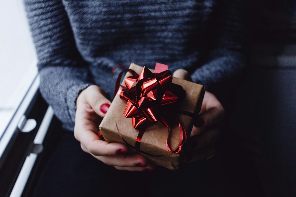 Why Purposeful Gifting Is Replacing Holiday Clutter Why Purposeful Gifting Is Replacing Holiday Clutter